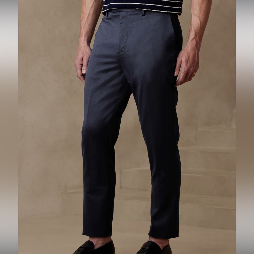 Banana Republic Men's Wool Trousers - Size 30 - Navy Blue